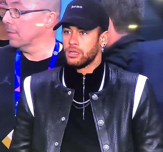 Neymar b&agrave;ng ho&agrave;ng, d&agrave;n sao PSG suy sụp sau thất bại kh&ocirc;ng tưởng trước M.U - Ảnh 3.