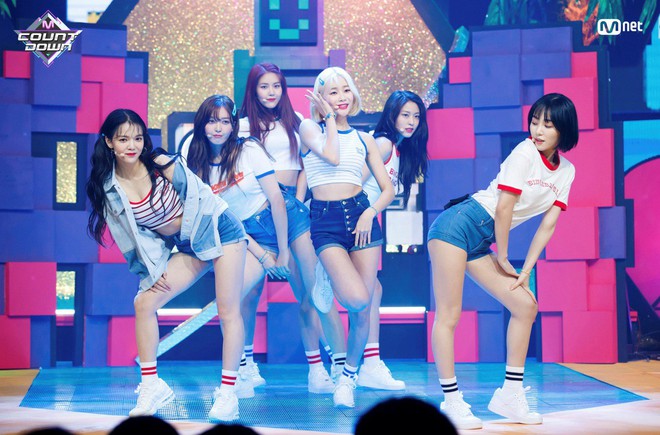 Fan lo sốt vó khi thêm một girlgroup thế hệ thứ 2 sắp sửa tan rã - Ảnh 1.