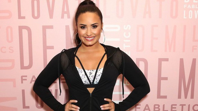 Sau thời gian dài vắng bóng, Demi Lovato đã gây chú ý trở lại bằng vụ việc không ai ngờ như thế này - Ảnh 3.