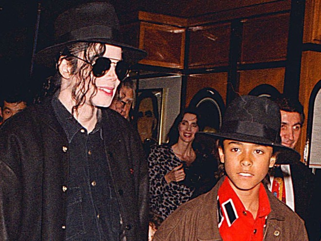 Leaving Neverland - Lời cáo buộc vô căn cứ hay cú tát thẳng vào di sản của Michael Jackson? - Ảnh 2.
