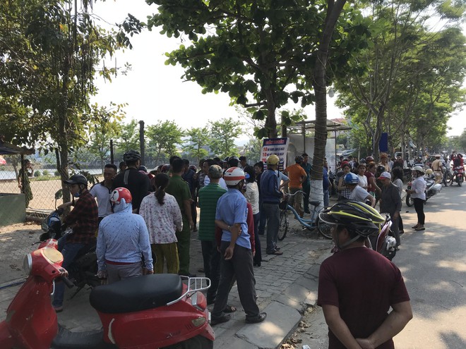 3 công nhân bị điện giật khi sửa hồ cá ở Đà Nẵng, 1 người tử vong - Ảnh 2.