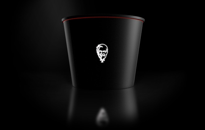 Khi c&aacute;c thương hiệu lớn troll kh&aacute;ch h&agrave;ng: KFC rao b&aacute;n cả x&ocirc; to&agrave;n... xương g&agrave; - Ảnh 3.