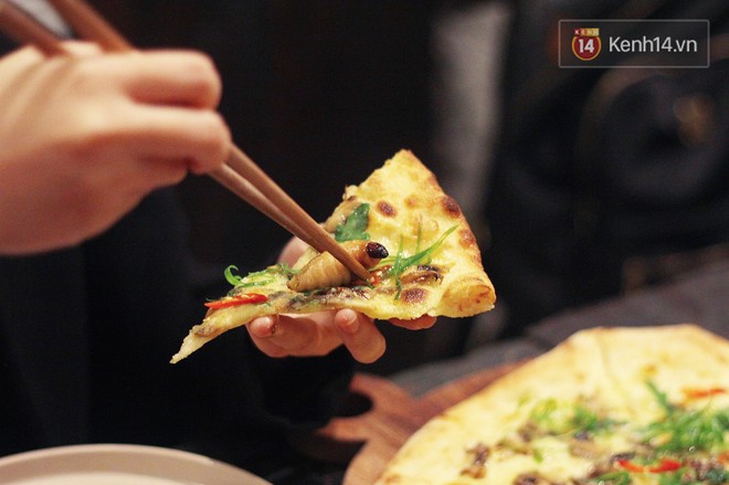 Ăn thử pizza đuông dừa: không cẩn thận là topping bò đi mất và hẳn ai cũng bất ngờ vì sự thật phía sau - Ảnh 8.