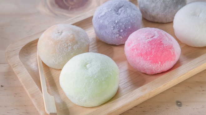 Tiêu chuẩn cho làn da trắng mịn, trong veo của con gái Nhật là phải mỹ miều như bánh Mochi - Ảnh 2.