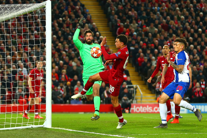 Thắng nhẹ nhàng trước Porto, Liverpool đặt một chân vào bán kết UEFA Champions League - Ảnh 7.