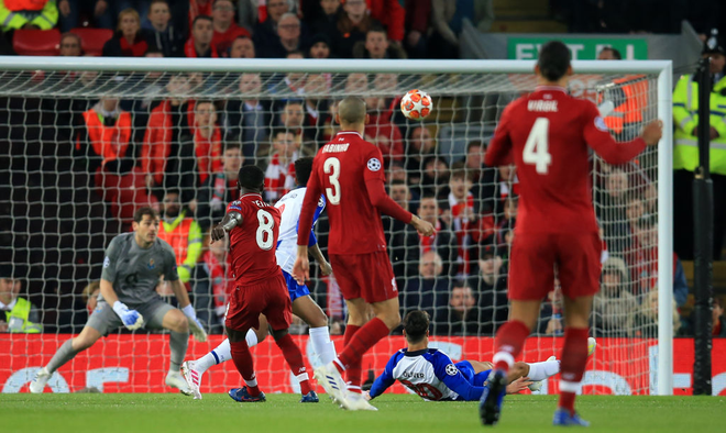 Thắng nhẹ nhàng trước Porto, Liverpool đặt một chân vào bán kết UEFA Champions League - Ảnh 2.