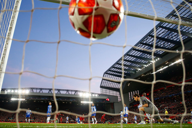 Thắng nhẹ nhàng trước Porto, Liverpool đặt một chân vào bán kết UEFA Champions League - Ảnh 3.