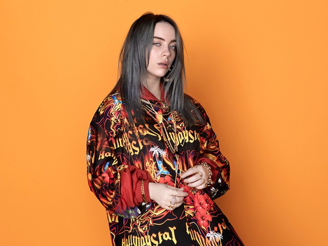 Billie Eilish – hành trình từ bản nhạc SoundCloud vươn đến ngôi vương Billboard 200 khiến người người phải dè chừng - Ảnh 2.