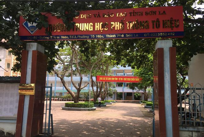 Top 3 điểm cao trúng tuyển Đại học Y Hà Nội được nâng 15,3 điểm - Ảnh 1.