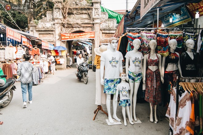 Ở Hà Nội, có góc phố hàng nghìn chân dài đứng ngay ngắn, nghiêm túc nhưng đôi khi khiến người ta hết hồn - Ảnh 19.