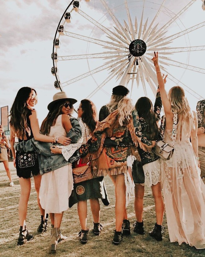 Trai xinh gái đẹp toàn thế giới hội tụ, Coachella - lễ hội âm nhạc lớn nhất hành tinh chính thức khai màn - Ảnh 3.