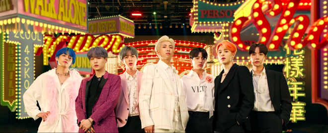 Vừa nẫng tay trên kỉ lục 10 triệu view không bao lâu, Black Pink đã bị BTS đòi lại ngôi vương với hit mới - Ảnh 4.