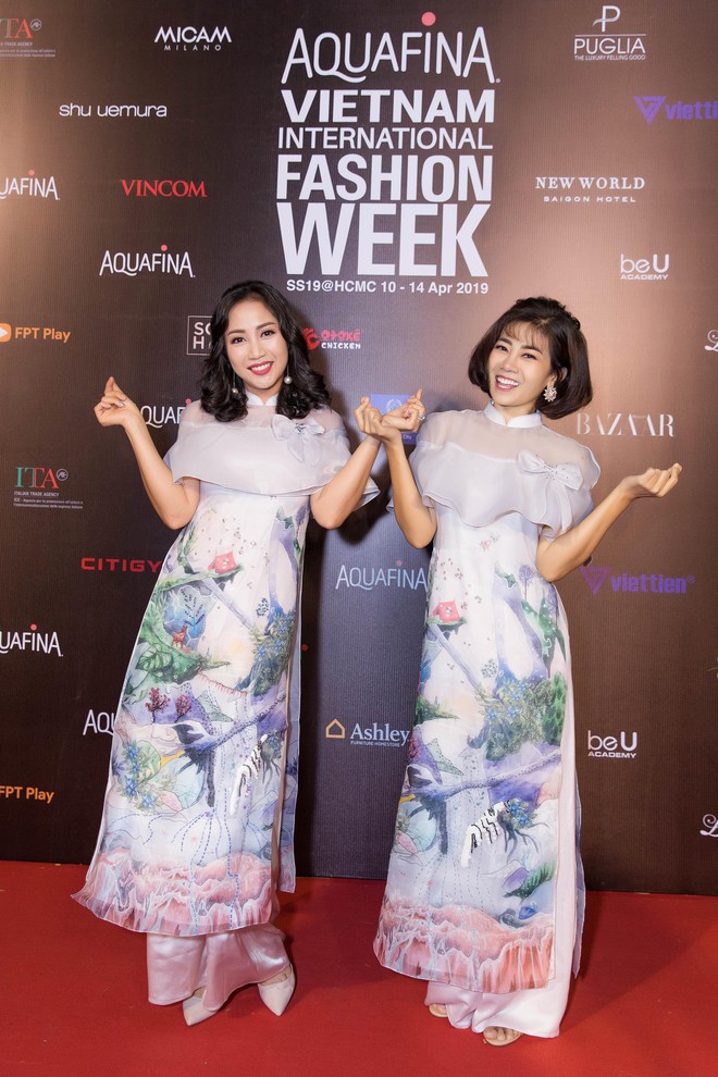 Mai Phương tái xuất rạng rỡ, diện áo dài đôi cùng Ốc Thanh Vân trên thảm đỏ Aquafina Vietnam International Fashion Week - Ảnh 2.