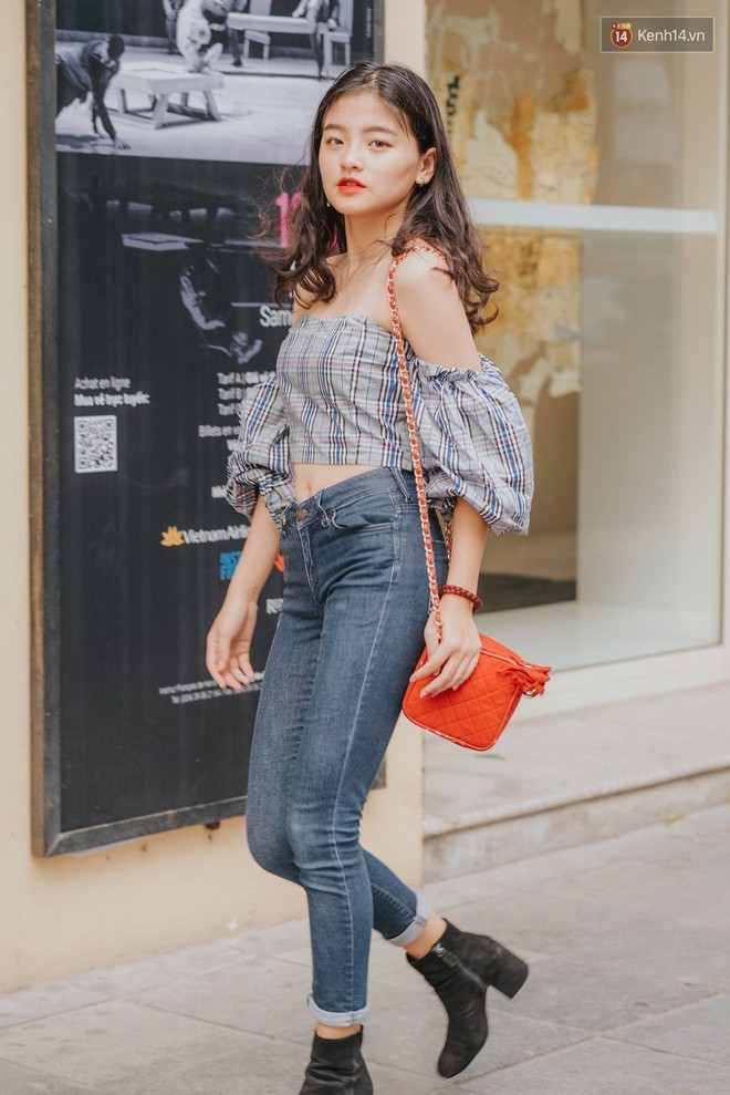 Street style 2 miền: công thức hot hit nhất gọi tên crop top và quần cạp cao, vừa tôn dáng vừa ăn ảnh hết cỡ - Ảnh 1.