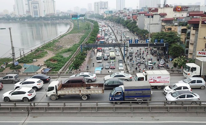 Vành đai 3 ùn tắc dài hàng km, cửa ngõ phía nam Thủ đô chật kín ngày cuối cùng kỳ nghỉ lễ - Ảnh 3.