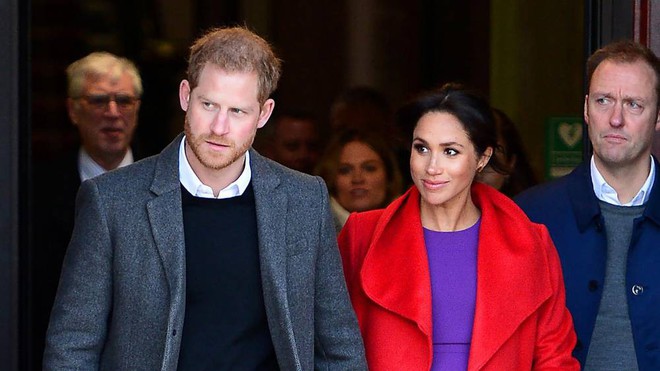 Công nương Meghan dự kiến sẽ theo bước Nữ hoàng Elizabeth Đệ Nhị, sinh con ngay tại nhà để tránh truyền thông - Ảnh 1.