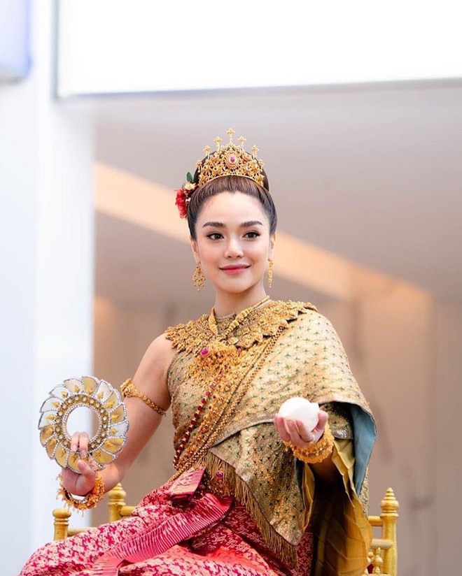 Dàn mỹ nhân đẹp nhất Tbiz hóa nữ thần tại Songkran 2019: Nữ chính Friend zone đỉnh cao nhưng có bằng 5 sao nữ này? - Ảnh 26.