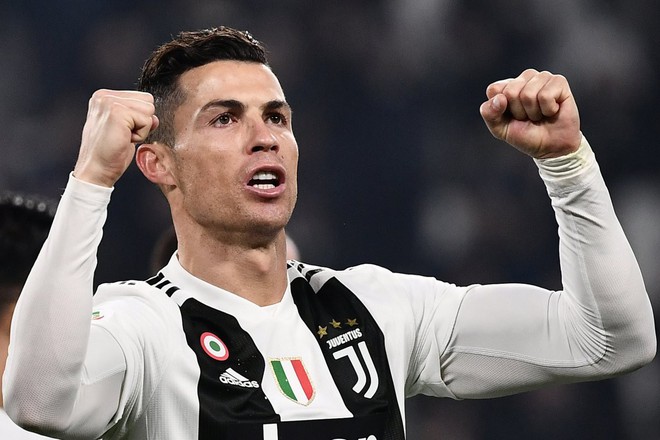 Loại Ronaldo v&agrave; đồng đội, Ajax Amsterdam lập kỷ lục v&ocirc; tiền kho&aacute;ng hậu - Ảnh 6.