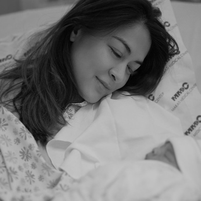 Sau 10 tiếng đau đẻ, mỹ nhân đẹp nhất Philippines hạ sinh quý tử: Nhan sắc của cả mẹ và con đều gây sốt - Ảnh 2.