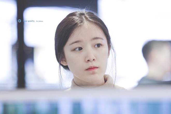 Bị hỏi Sao làm idol mà không makeup?, Shuhua ((G)I - DLE) đã có màn đáp trả rất đi vào lòng người - Ảnh 3. Bị hỏi Sao làm idol mà không makeup?, Shuhua ((G)I - DLE) đã có màn đáp trả rất đi vào lòng người - Ảnh 3.