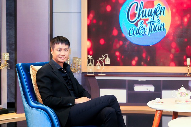 Đạo diễn L&ecirc; Ho&agrave;ng khuyến kh&iacute;ch nam giới chụp ảnh nude - Ảnh 1.