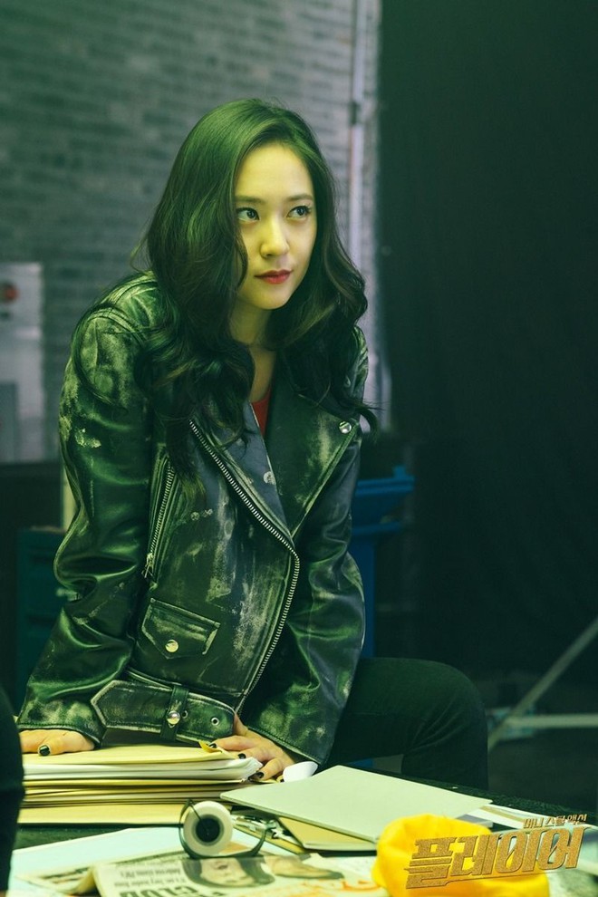 Jennie v&agrave; Krystal thay đổi như ra sao sau khi chia tay Kai: C&oacute; nhiều điểm giống đến kh&ocirc;ng ngờ, chi tiết ngoại h&igrave;nh g&acirc;y ch&uacute; &yacute; - Ảnh 25.