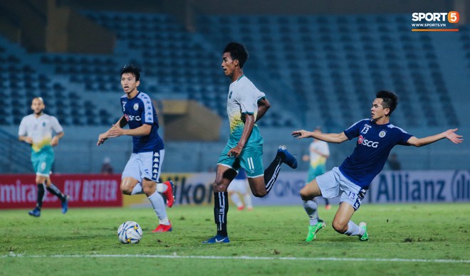 HLV Park Hang-seo, thủ môn Tiến Dũng phản ứng đầy cảm xúc khi Hà Nội FC thua ở AFC Cup 2019 - Ảnh 7.