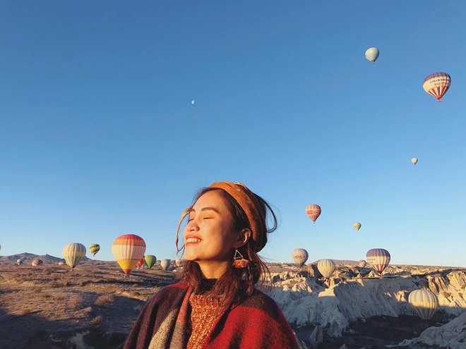 Loạt trải nghiệm cực đã của cô bạn người Việt tại Cappadocia (Thổ Nhĩ Kì): Ngủ trong hang, bay cùng khinh khí cầu, lái xe jeep qua thung lũng - Ảnh 3.