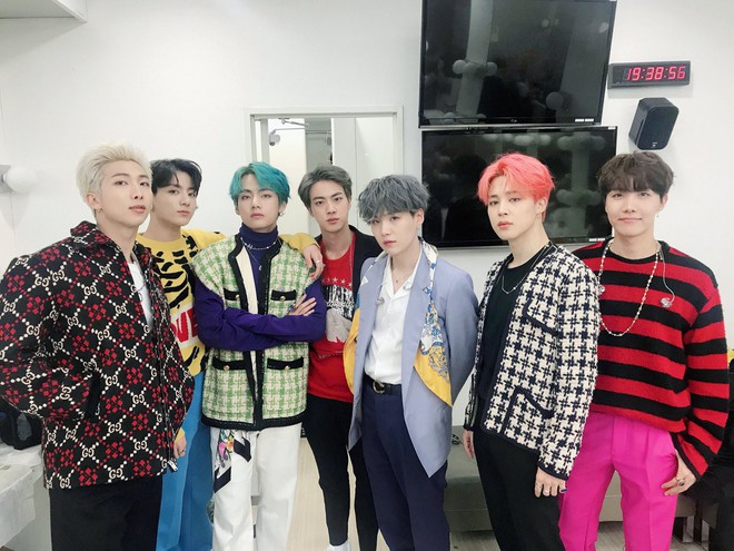 BLACKPINK kh&ocirc;ng quảng b&aacute; nhưng vẫn dư sức đ&egrave; bẹp BTS, giật c&uacute;p đầu ti&ecirc;n cho Kill This Love - Ảnh 2.