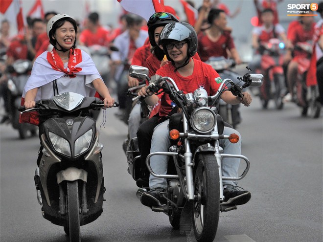 Tình yêu bóng đá của fan Hải Phòng khiến ai cũng phải trầm trồ, dù không cần chơi lớn  - Ảnh 6.