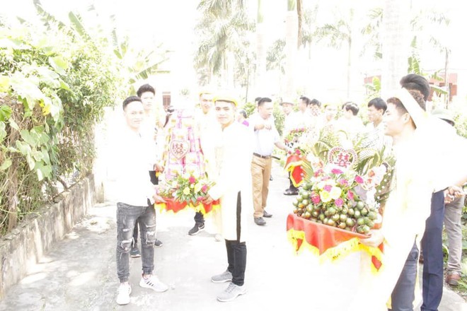 Phấn đấu cả đời mới tới ng&agrave;y cưới, photo gửi ảnh lo&eacute; s&aacute;ng kh&ocirc;ng trượt tấm n&agrave;o khiến c&ocirc; d&acirc;u ch&uacute; rể kh&oacute;c kh&ocirc;ng th&agrave;nh tiếng - Ảnh 3.