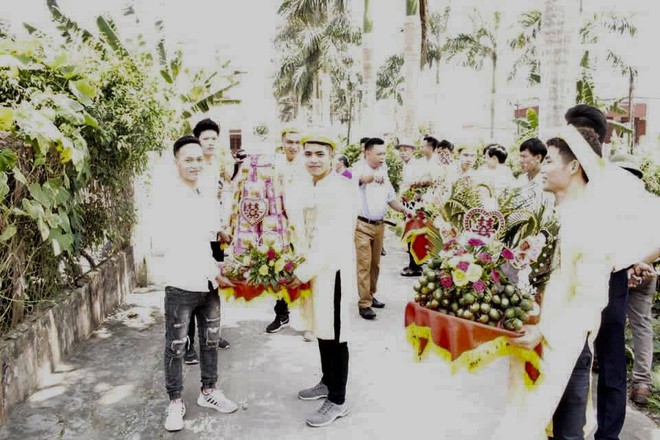 Phấn đấu cả đời mới tới ng&agrave;y cưới, photo gửi ảnh lo&eacute; s&aacute;ng kh&ocirc;ng trượt tấm n&agrave;o khiến c&ocirc; d&acirc;u ch&uacute; rể kh&oacute;c kh&ocirc;ng th&agrave;nh tiếng - Ảnh 9.