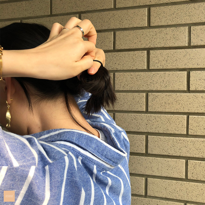 Học ngay nàng Park Min Young cách buộc tóc siêu mát, giúp tránh tối đa tình trạng mụn lưng hè này - Ảnh 6.