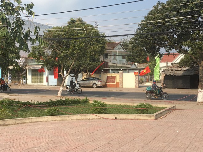 Vợ người đ&agrave;n &ocirc;ng bị đ&acirc;m chết v&igrave; nhầm bắt c&oacute;c rớt nước mắt mỗi khi con trai hỏi: Sao ba chưa về vậy mẹ? - Ảnh 1.