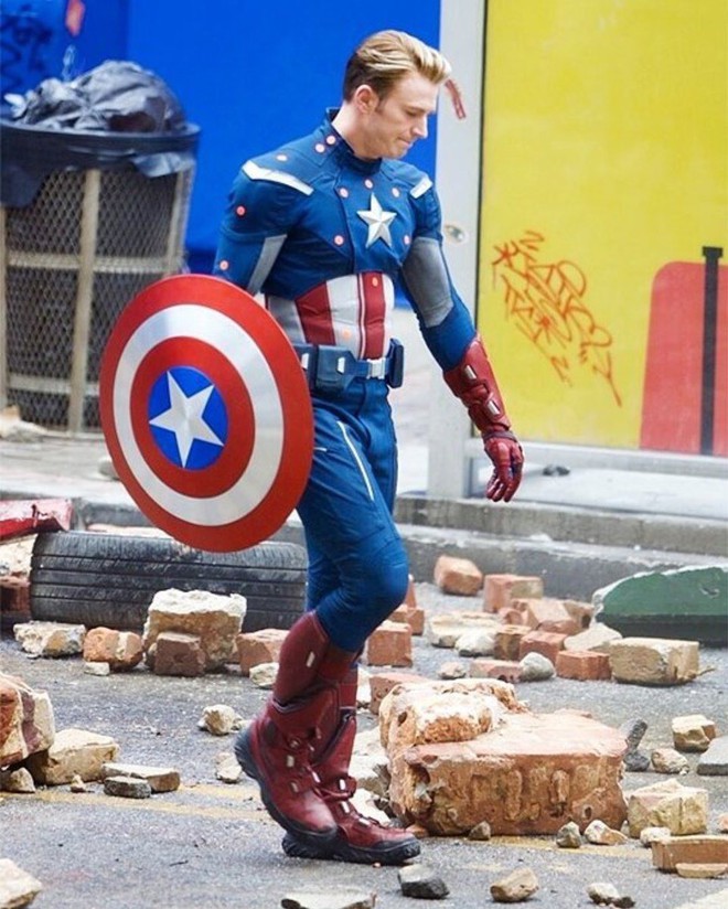 Endgame g&acirc;y sốt to&agrave;n cầu nhưng thứ hot nhất lại l&agrave; v&ograve;ng 3 đốt mắt của đội trưởng Mỹ! - Ảnh 11.