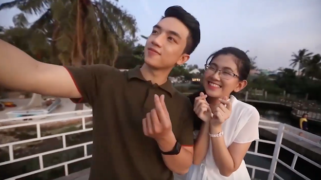 Hot boy thủ khoa Đại học nhờ mẹ đi chọn bạn g&aacute;i tr&ecirc;n show hẹn h&ograve; - Ảnh 4.