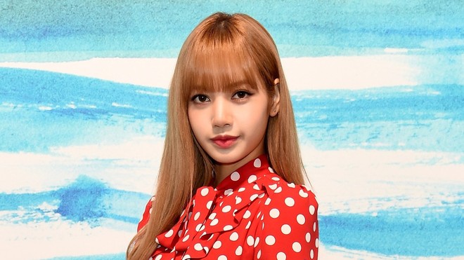 Lộ cảnh Lisa (BLACKPINK) đóng Avengers: Website tự ghép mặt chuẩn không trượt phát nào! - Ảnh 2.