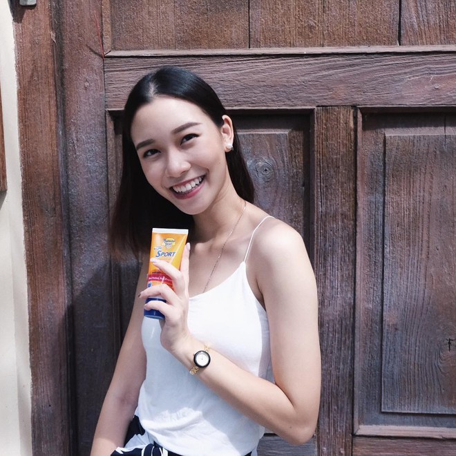 6 loại kem chống nắng với chỉ số SPF cao ngất mà bạn sẽ rất cần trong hành lý đi du lịch dịp nghỉ lễ này - Ảnh 9.