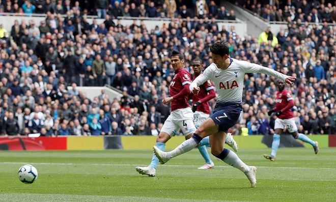 Son Heung-min lộ r&otilde; thất vọng khi Tottenham bất ngờ bại trận v&agrave; lỡ cơ hội tiến gần v&eacute; dự Champions League - Ảnh 5.