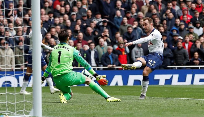 Son Heung-min lộ r&otilde; thất vọng khi Tottenham bất ngờ bại trận v&agrave; lỡ cơ hội tiến gần v&eacute; dự Champions League - Ảnh 7.