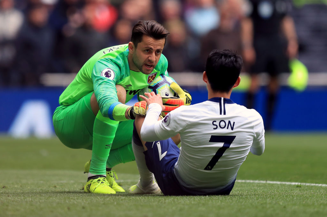 Son Heung-min lộ r&otilde; thất vọng khi Tottenham bất ngờ bại trận v&agrave; lỡ cơ hội tiến gần v&eacute; dự Champions League - Ảnh 6.