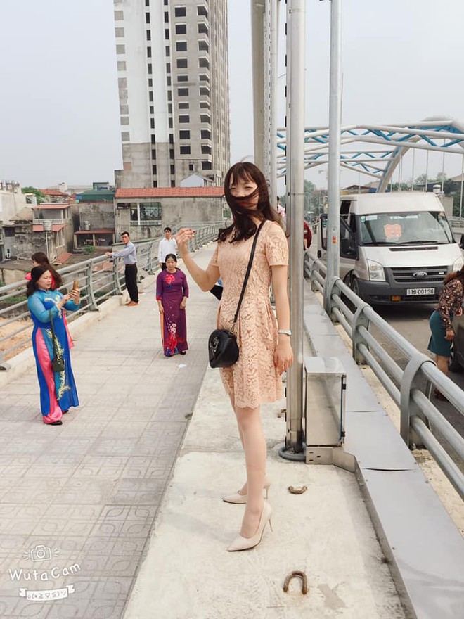 Nghi&ecirc;m t&uacute;c cảnh gi&aacute;c: Thanh ni&ecirc;n n&agrave;o chụp ảnh cứ khăng khăng đẹp lắm thể n&agrave;o 10 tấm cũng out n&eacute;t cả 10 - Ảnh 11.