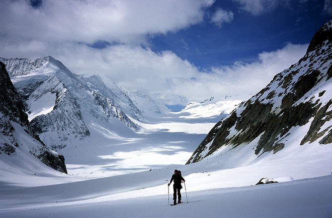 Lở tuyết tại Thụy Sĩ, 4 người thiệt mạng  - Ảnh 1.