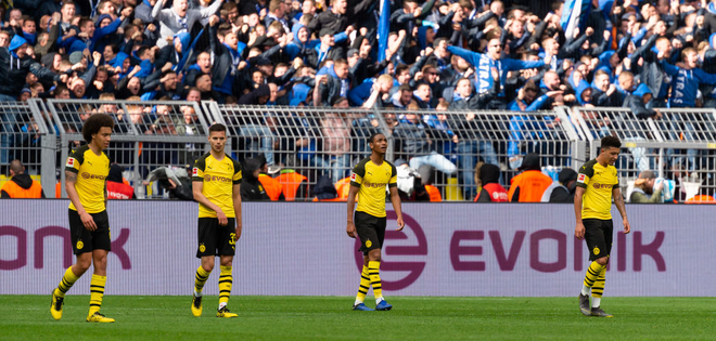 So&aacute;i ca Marco Reus bị truất quyền thi đấu, Dortmund đ&aacute;nh mất hi vọng trở th&agrave;nh t&acirc;n vương nước Đức - Ảnh 13.