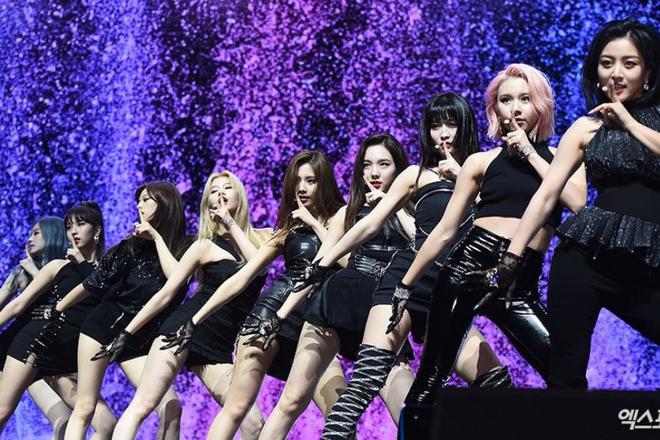 TWICE lập kỉ lục b&aacute;n album nhưng vẫn bị ch&ecirc; k&eacute;m nhiệt, flop với ch&iacute;nh m&igrave;nh: V&igrave; đ&acirc;u m&agrave; n&ecirc;n nỗi? - Ảnh 7.