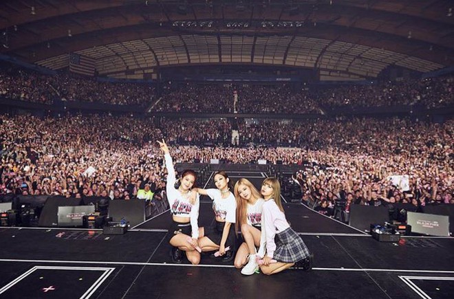 Hậu ngậm ngùi hủy concert Mỹ, với hành động này phải chăng YG và BLACKPINK đã “tỉnh mộng” cháy vé ảo” ở trời Tây? - Ảnh 2.