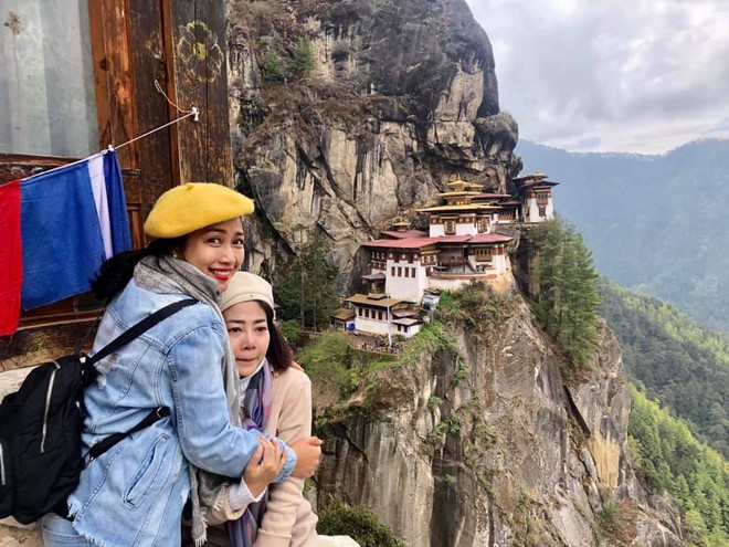 Mai Phương bật khóc như đứa trẻ khi lên được tu viện cheo leo độ cao hơn 3.000m ở Bhutan - Ảnh 1.