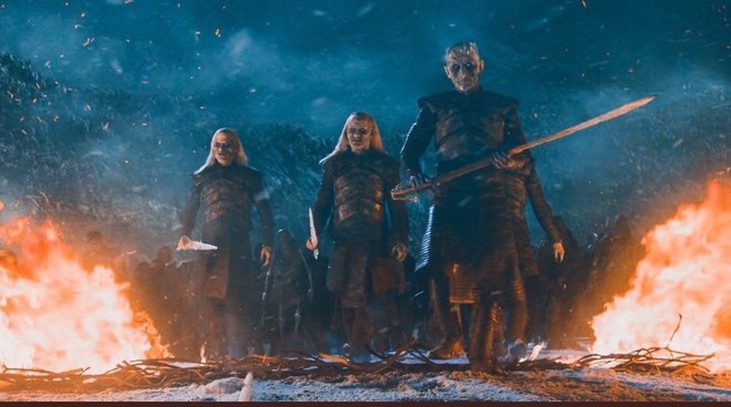 Game of Thrones mùa 8 tập 3: Tưởng ghê gớm, Dạ Đế cuối cùng bị Arya tiễn vong chỉ bằng một nhát - Ảnh 1.