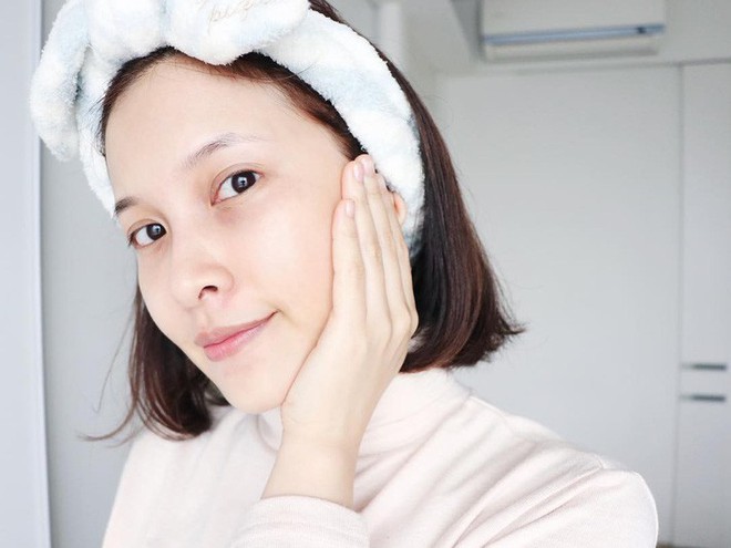 Giải ph&aacute;p cứu nguy tức th&igrave; cho c&aacute;c n&agrave;ng khi đi du lịch m&agrave; qu&ecirc;n mang đủ đồ nghề tẩy trang  - Ảnh 1.