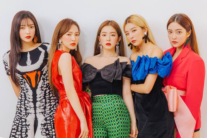 Sau JYP, đến lượt SM gây thất vọng khi ảnh teaser Red Velvet gặp lỗi nhưng có đáng bị chỉ trích? - Ảnh 2.